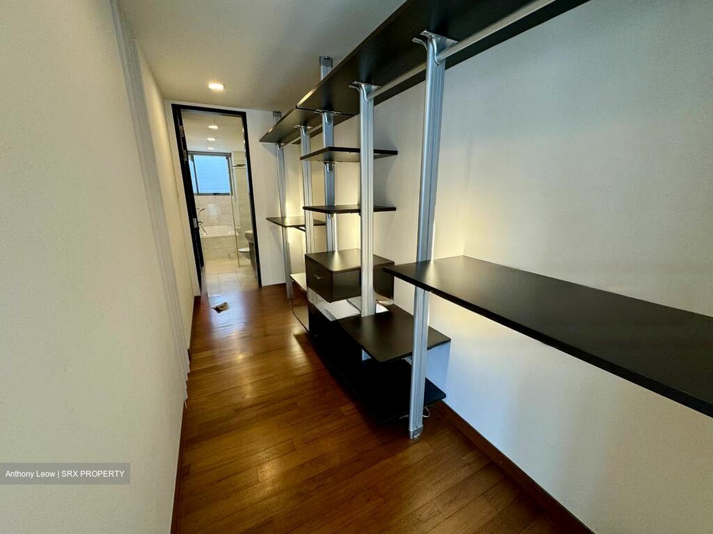 Yuk Tong Avenue (D21), Terrace #466523411